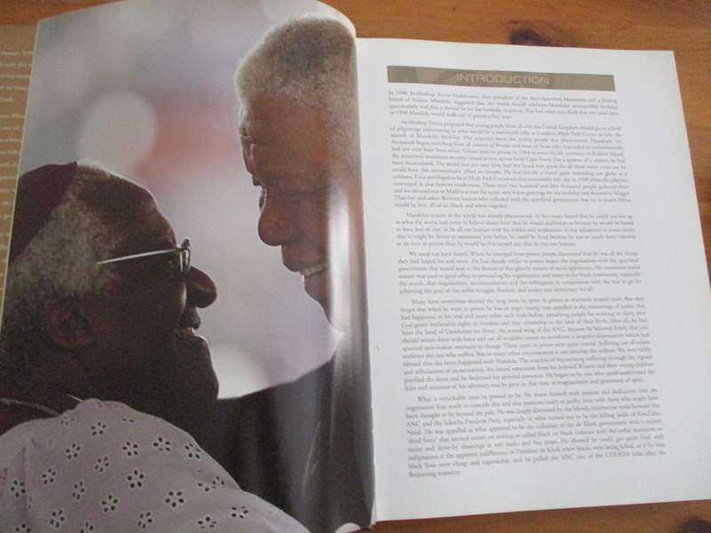 MANDELA - The Authorised Portrait