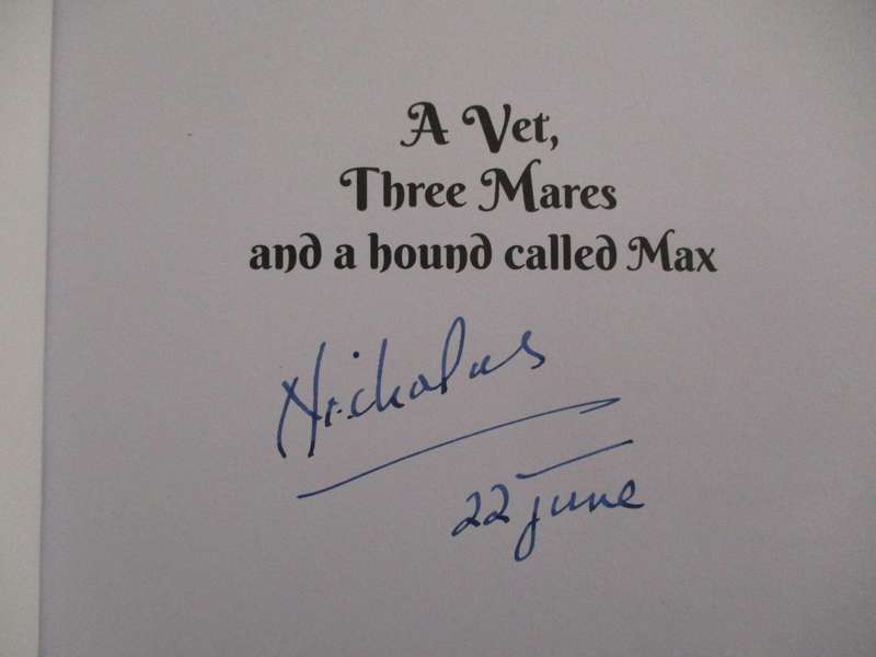 A Vet, Three Mares and a hound called Max - Epic journey from war-torn Poland to a farm in Rhodesia