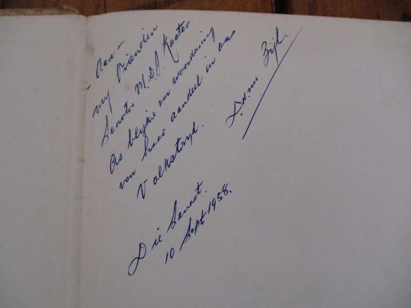 In die Konsentrasiekamp - Jeugherinneringe deur D.H. van Zyl