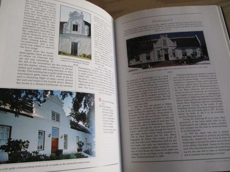 CAPE DUTCH HOUSES - Phillida Brooke Simons