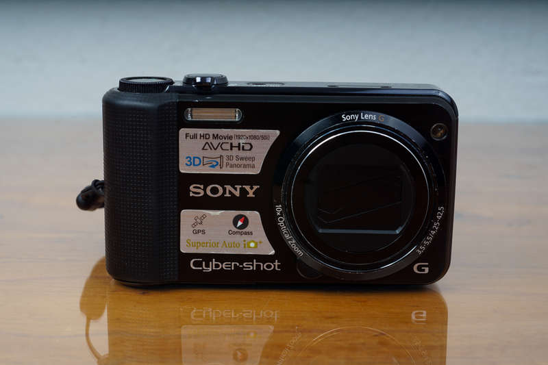 Sony Cyber-Shot DSC-HX7V 16.2 MP Exmor R CMOS sensor digital compact camera
