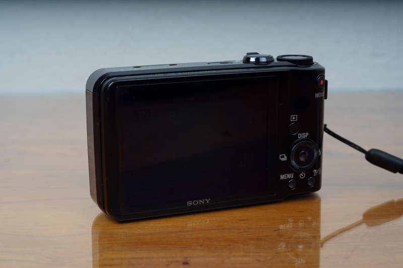 Sony Cyber-Shot DSC-HX7V 16.2 MP Exmor R CMOS sensor digital compact camera