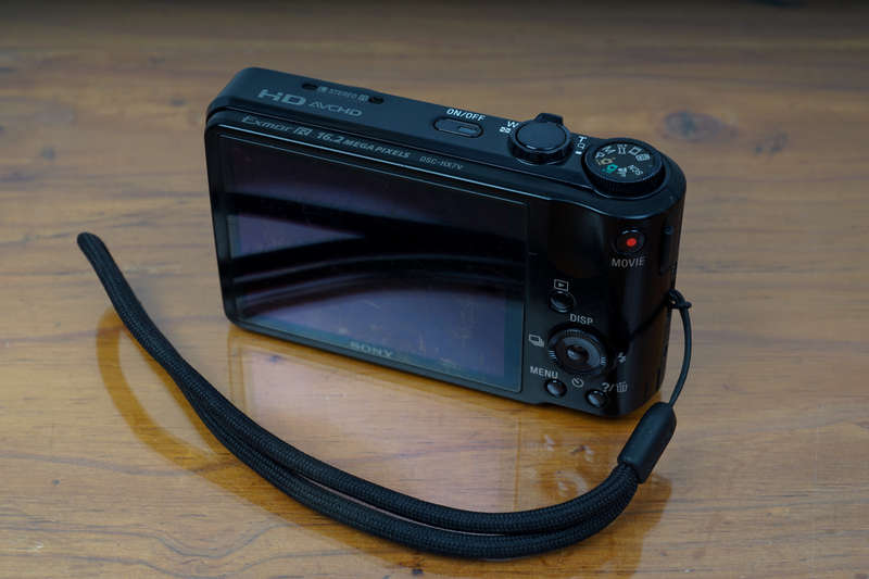 Sony Cyber-Shot DSC-HX7V 16.2 MP Exmor R CMOS sensor digital compact camera
