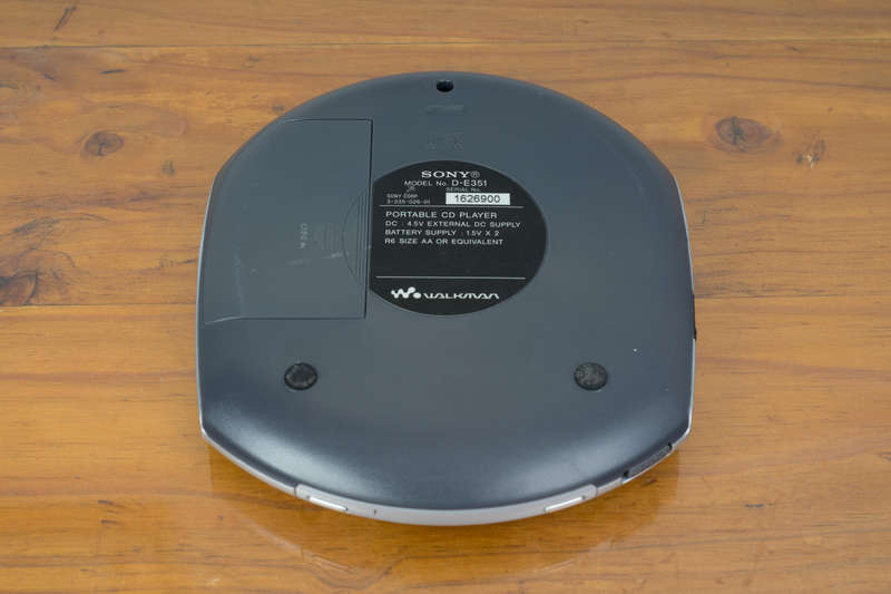 Sony CD Walkman D-E351