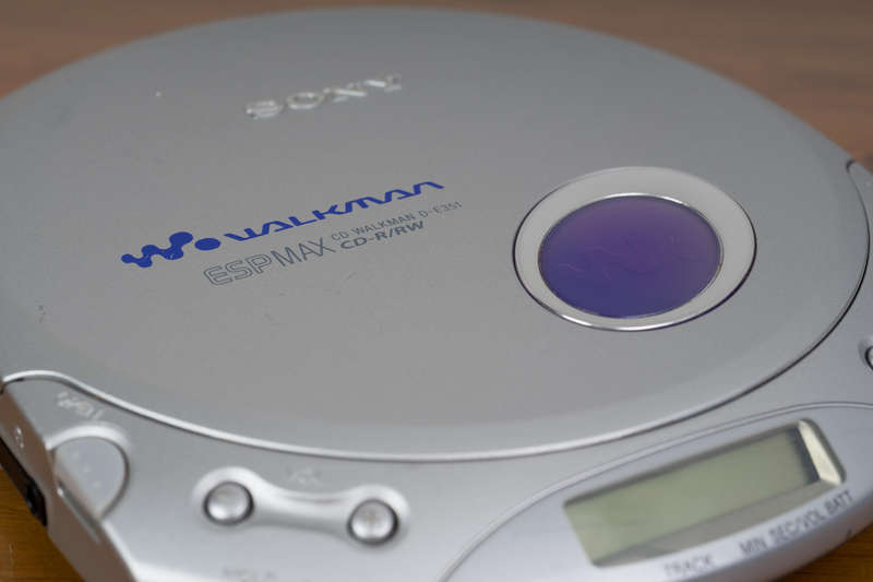 Sony CD Walkman D-E351