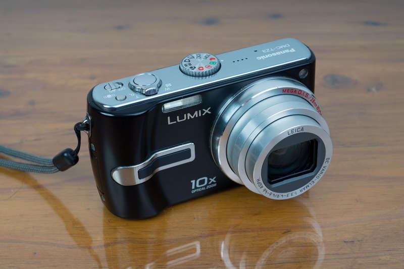 Panasonic Lumix DMC-TZ3 compact digital camera