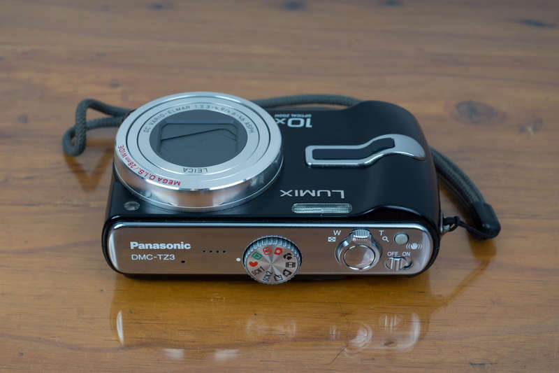 Panasonic Lumix DMC-TZ3 compact digital camera