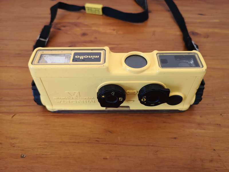 Minolta Weathermatic A 110 film underwater camera