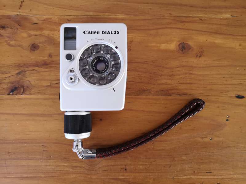 Canon Dial 35 half frame 35mm film camera