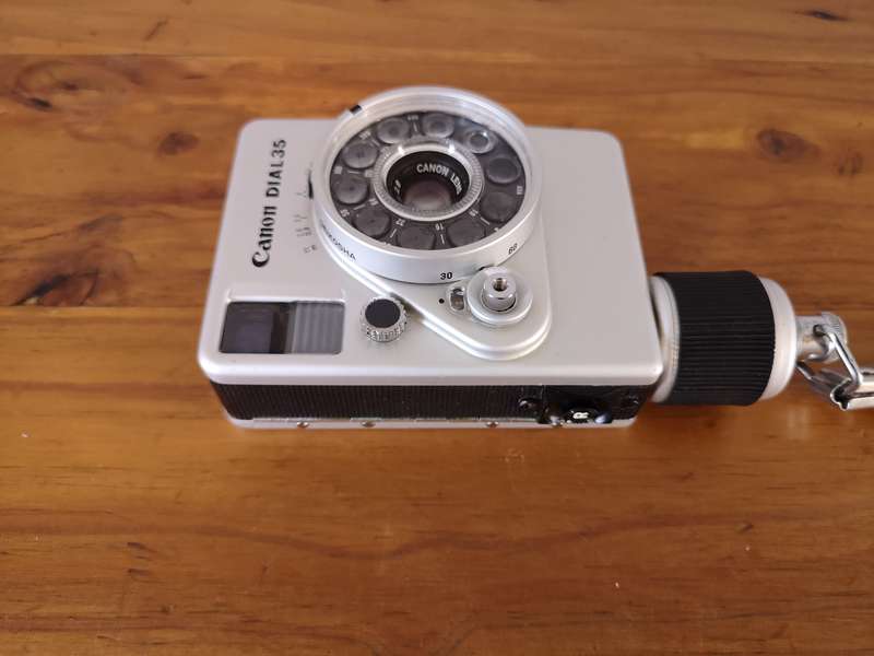 Canon Dial 35 half frame 35mm film camera
