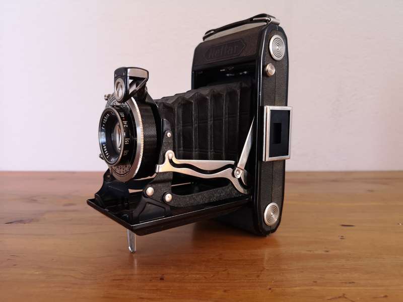 Zeiss Ikon Nettar 515/2 medium format 6x9 camera *Tessar lens*