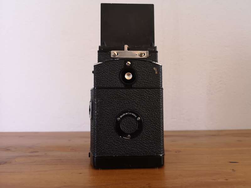 Rare Art-deco Zeiss Ikoflex 850/16 medium format TLR camera *first version*
