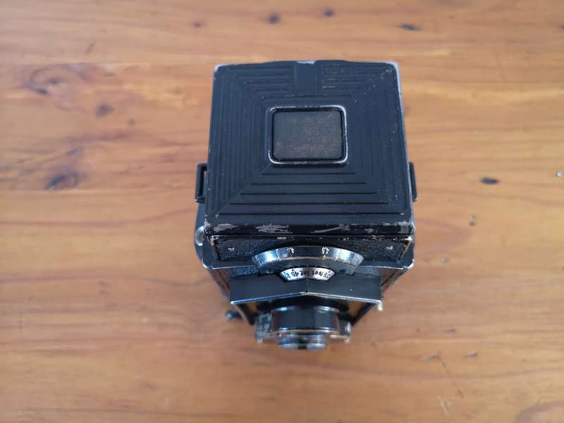 Rare Art-deco Zeiss Ikoflex 850/16 medium format TLR camera *first version*