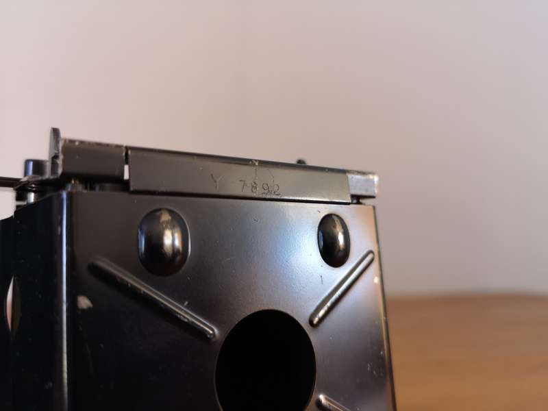 Rare Art-deco Zeiss Ikoflex 850/16 medium format TLR camera *first version*