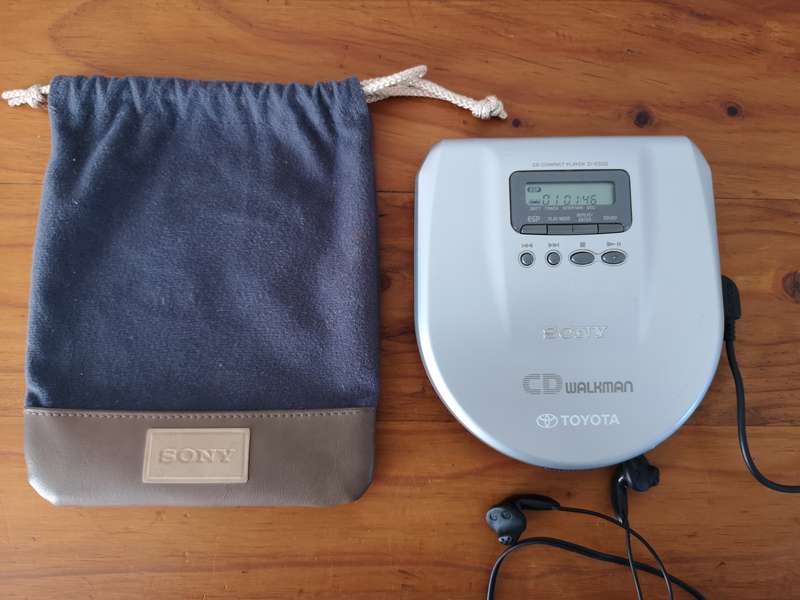 Sony CD Walkman D-E505