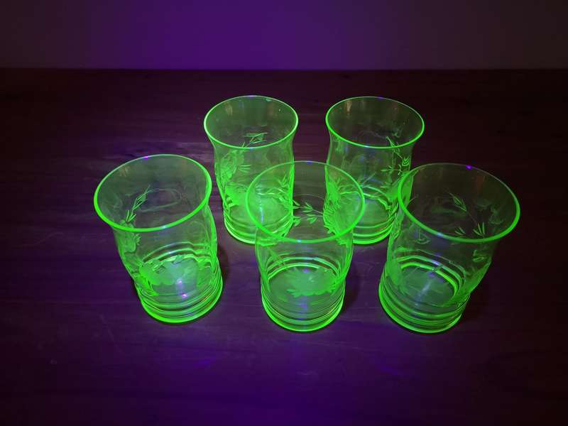 Set of five Uranium drinking glasses