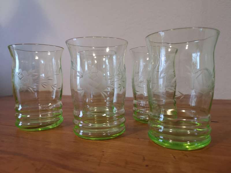 Set of five Uranium drinking glasses