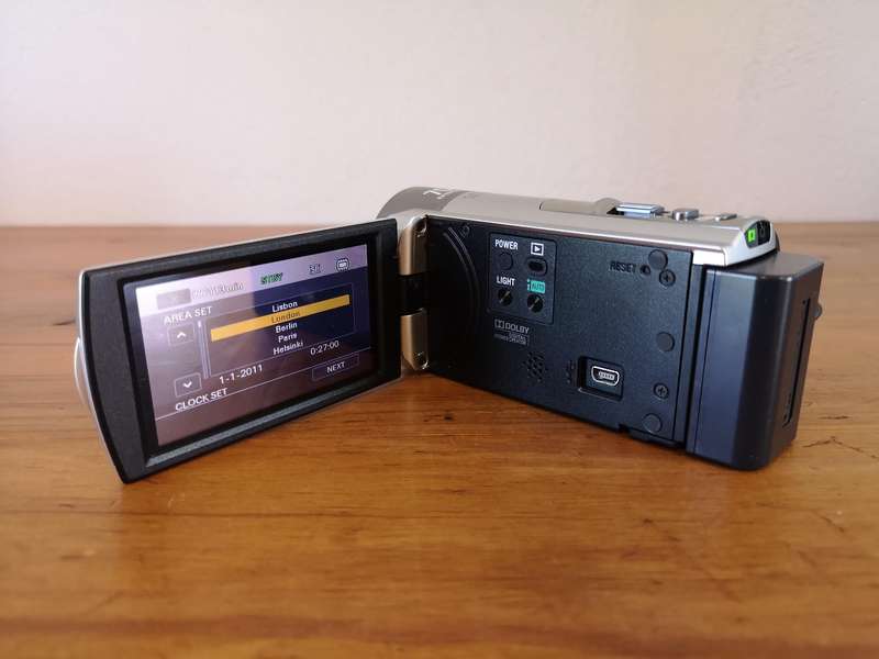 Sony DCR-SX65E digital compact camcorder
