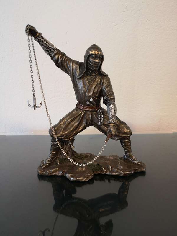 Collectible Veronese design 6 1/4 Inch Japanese figurine