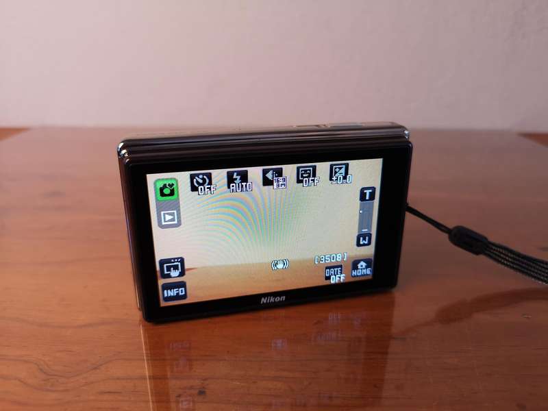 Nikon Coolpix S70 ultra compact 12mp ccd sensor digital camera