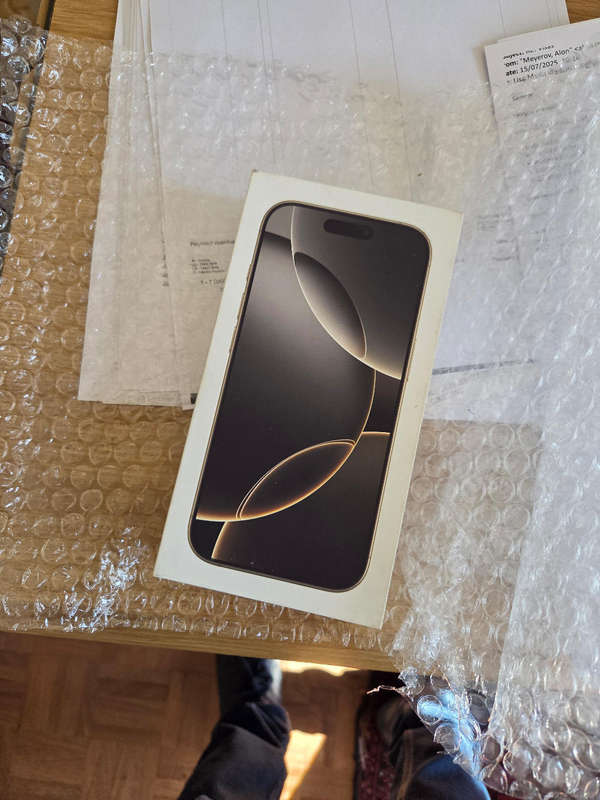 Iphone 16 Pro 256gb Natural Titanium