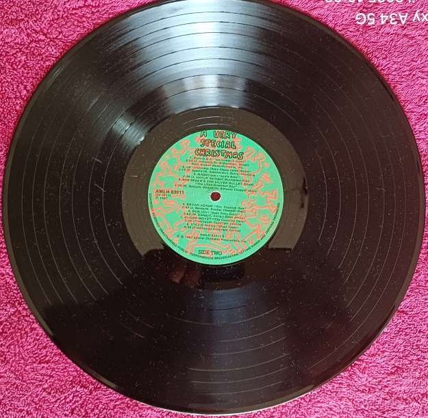 Very special Christmas LP Vinyl Springsteen Madonna Bon Jovi etc