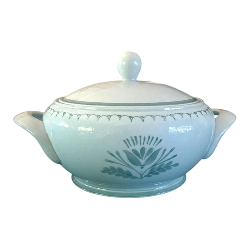 Arabia green thistle tureen