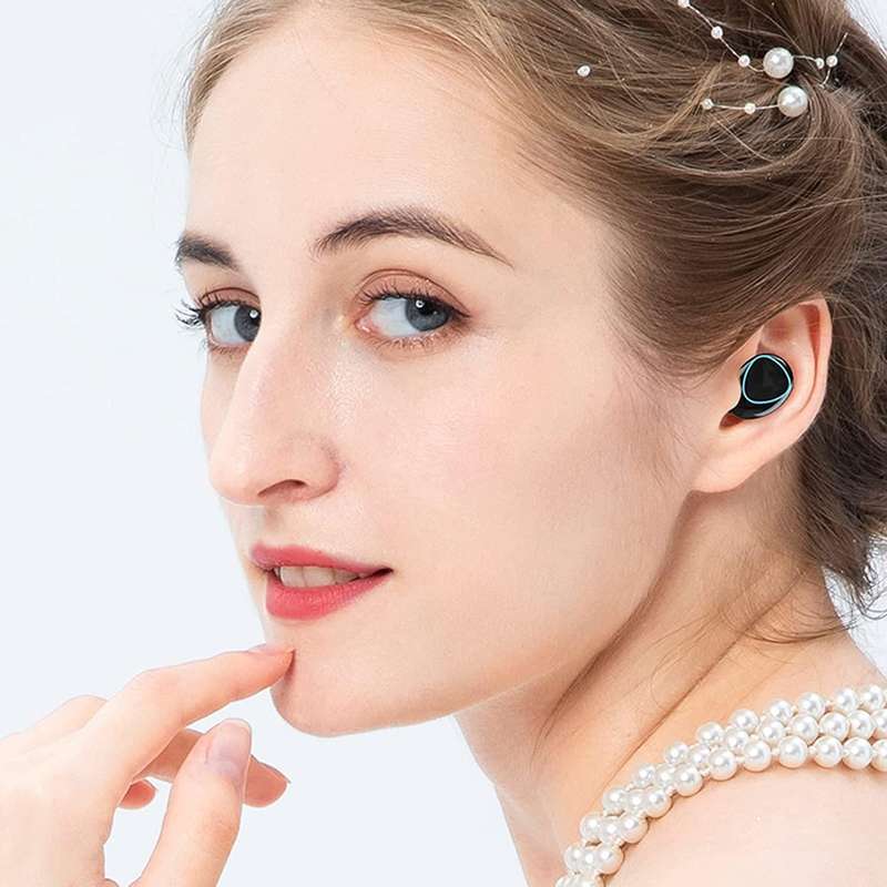 TWS Bluetooth Earbuds with LED Digital Power Display and Power Bank TWS Bluetooth Earbuds with LED