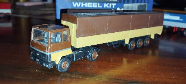 Wiking Ford Lorry - 1/87 Scale