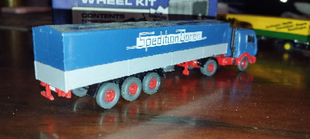 Wiking Mercedes Benz Lorry - Spedition Dohren - 1/87 Scale