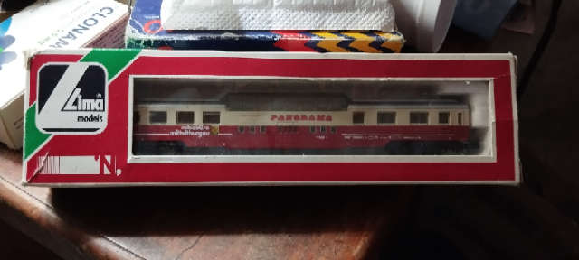 Lima DB Panorama Coach - N Gauge