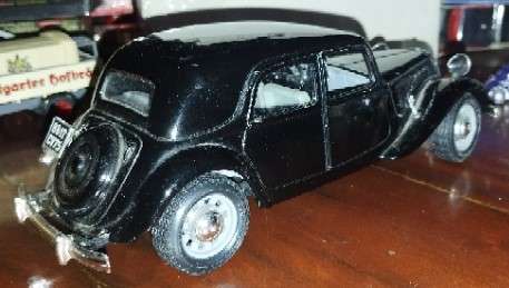 Bburago Citroen T.A. 15 cv - 1/24 Scale - Made in Italy