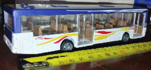 Diecast Bus Model - International Airport - 1/60 scale