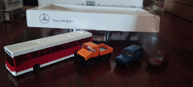 Wiking Mercedes Benz Collectors Set - 4 Vehicle Set   - 1/87 Scale