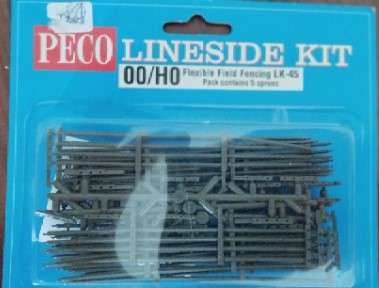Peco Flexible Fencing set LK-45 - HO/OO Scale