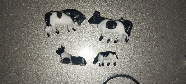 4 x Black & White Cows - Friesland Holsten etc - HO Scale