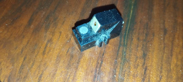Cartridge Holder - 4 Pin  Stereo Induced Magnet Cartridge - Sony Lookalike