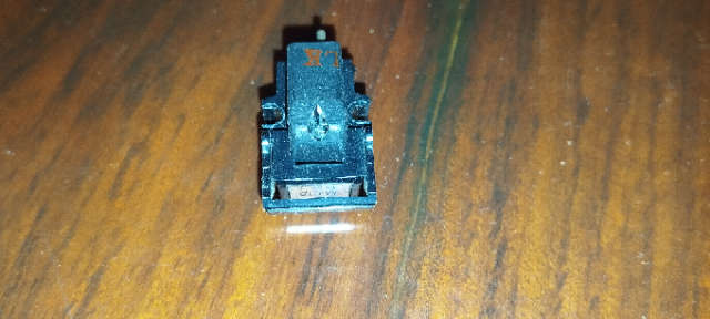 Shure Pick Up Cartridge Holder M75B/ED Type 2 - 4 Pins