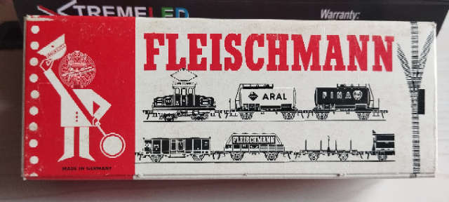 Fleischmann  DB 2nd Class Coach - Köln - 5001 - HO Scale