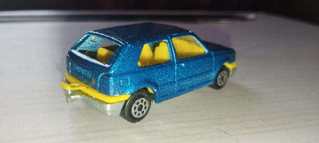 Majorette Volkswagen Golf - 1/55 Scale