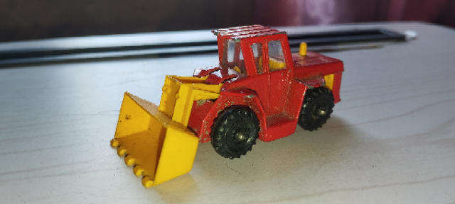 Corgi Juniors Front End Loader/Digger