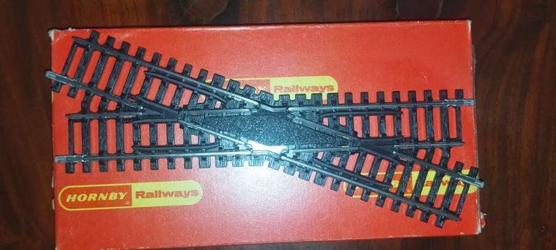 Hornby Diamond Crossing R.615 - OO Scale