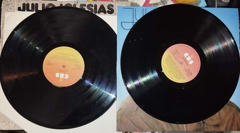 2 x Julio Iglesias  LP Records