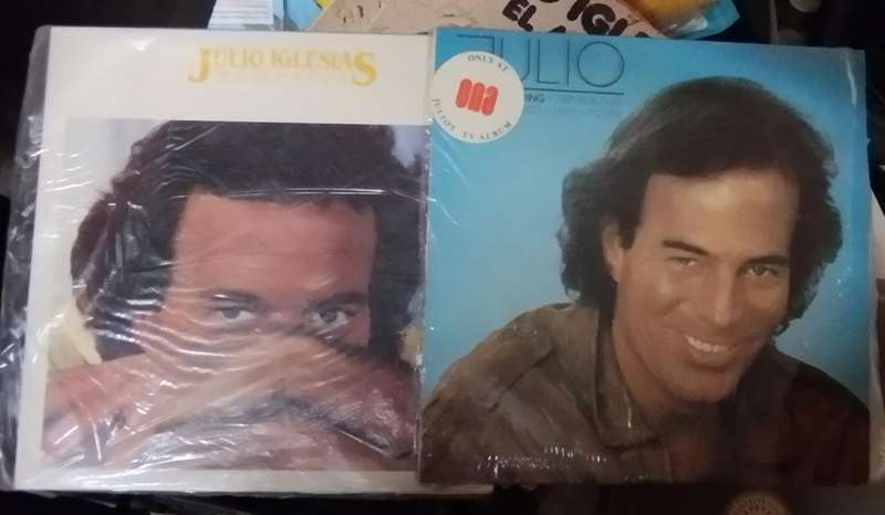 2 x Julio Iglesias  LP Records