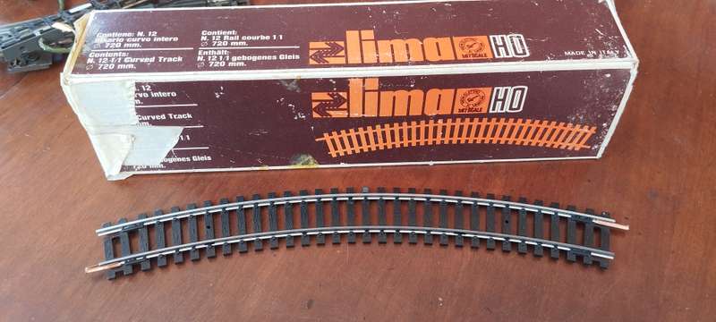 Lima 10 x 36 Degree Curve Rails - HO