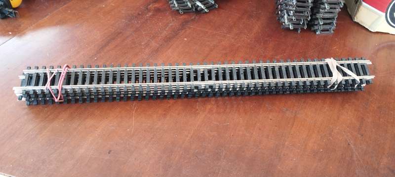 Hornby 4 x Straight Rails R601 - OO Scale