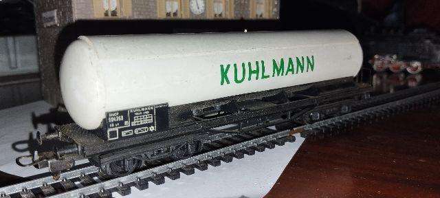 Lima SNCF Long Tanker with Bogies - Kulhmann - HO Scale