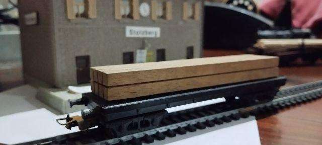 Lima Bogie Flat Wagon with Wood Load - HO Scale
