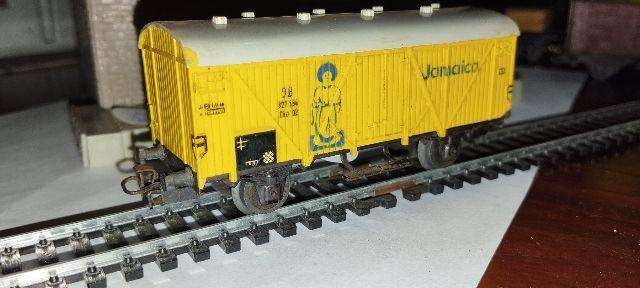 Märklin DB Banana Van - HO Scale