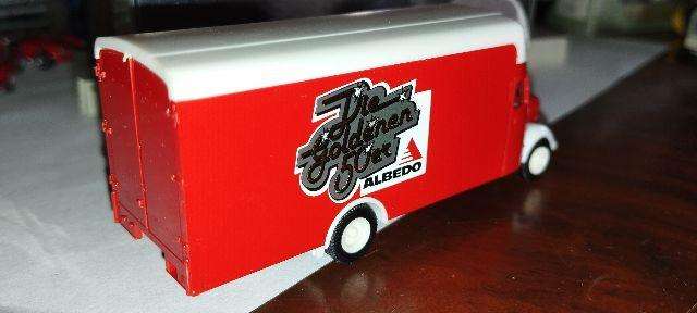 Albedo Mercedes Benz Olldtimer Truck - 1/87 Scale